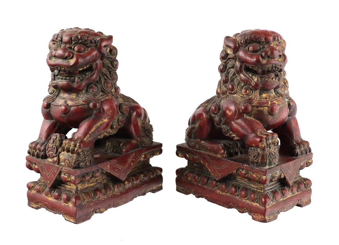 Pair of Vintage Chinese Carved Foo Dogs: Pair of Vintage Chinese Carved Foo Dogs. Measure approx 10-1/2" tall, 4-1/4" wide, 7" long. This item can be shipped in-house. Multiple lot combined shipping may require 3rd Party shipping.