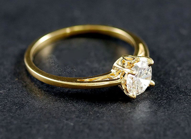 14K DIAMOND SOLITAIRE RING 3/4 CARAT (1 of 3)