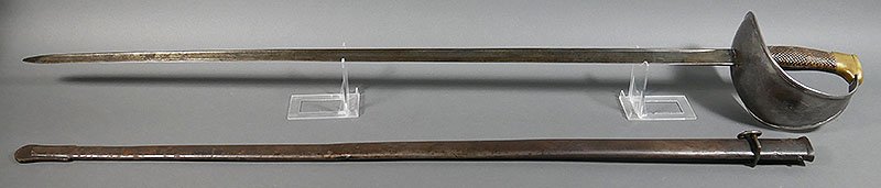 1908 Spanish Cavalry TROOPER SABER Puerto Seguro: Fine antique Spanish cavalry saber, measuring about 42" long (43" in scabbard). Good condition, minor bumps.