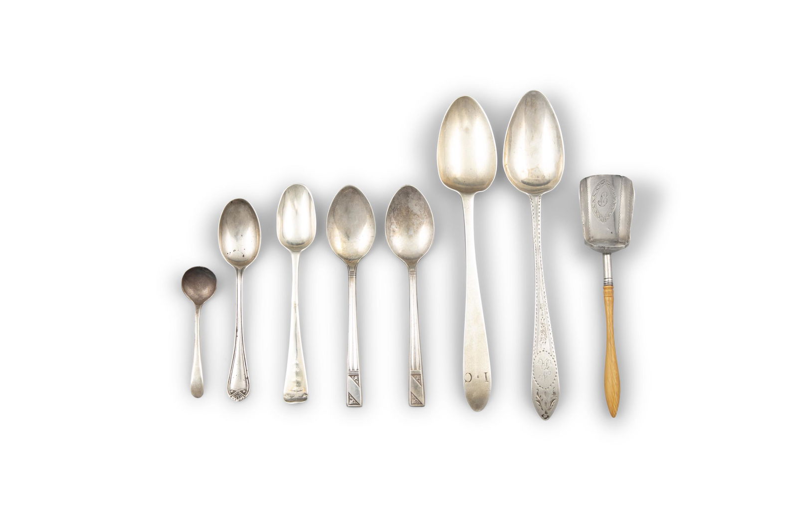 TWO IRISH GEORGE III SILVER POINT-HANDLE DESSERT SPOONS, one Dublin c.1788, maker's mark of William: TWO IRISH GEORGE III SILVER POINT-HANDLE DESSERT SPOONS, one Dublin c.1788, maker's mark of William Ward, the other Dublin c.1792, maker's mark John Osborne, with bright-cut decoration; together with