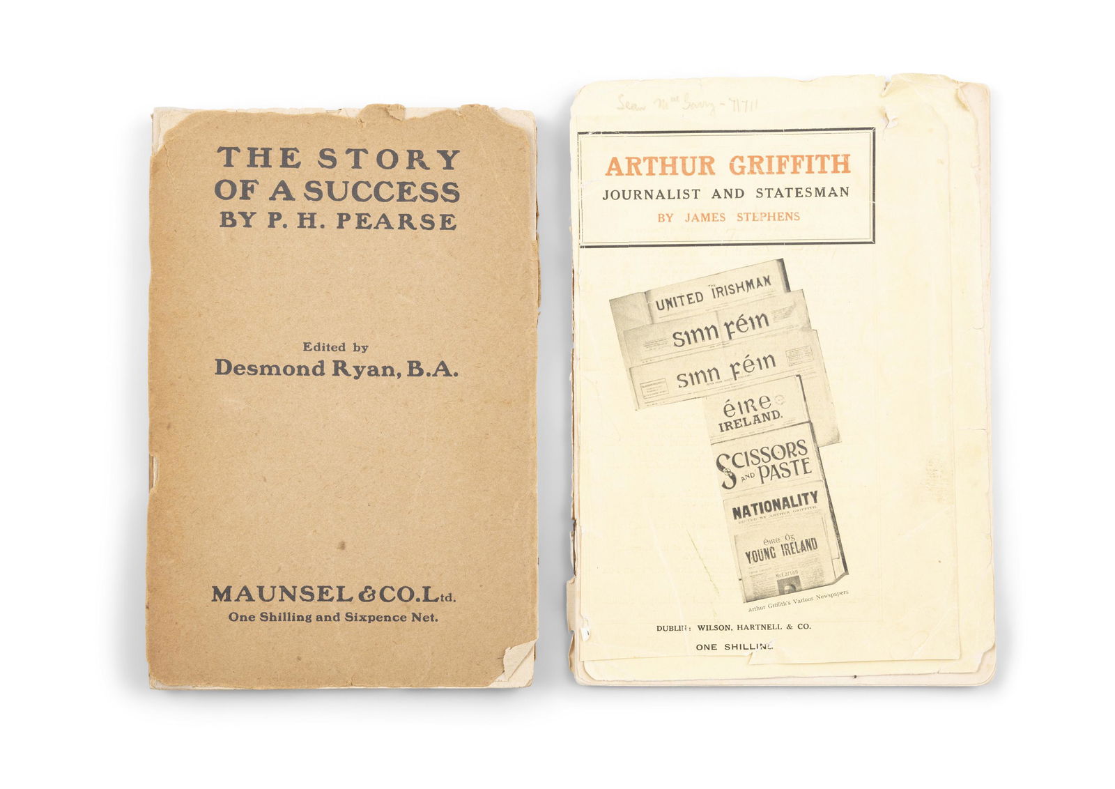 A COLLECTION OF BOOKS AND PERIODICALS RELATING TO THE IRISH INDEPENDENCE MOVEMENT, FROM THE LIBRARY (1 of 2)