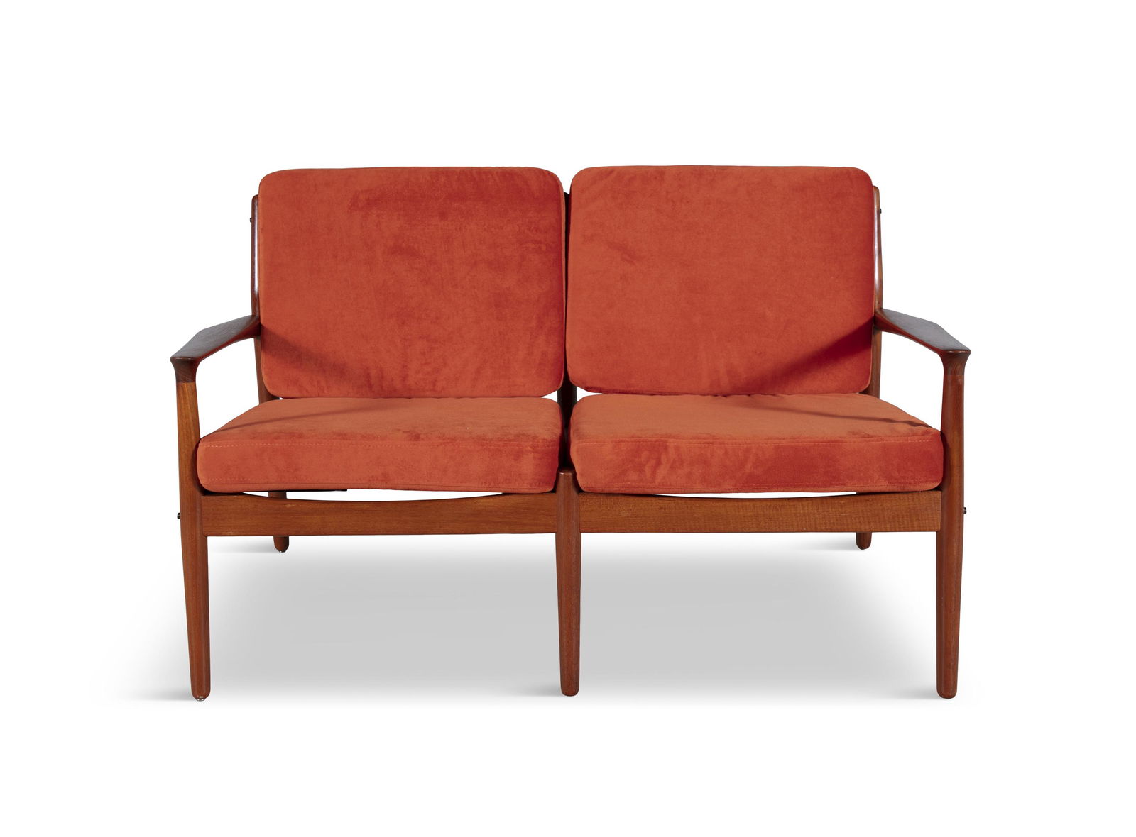 SVEND AGE ERIKSEN A two seater sofa in teak by Sven Age Eriksen for Glostrup. Denmark, c.1960. 129 x (1 of 4)