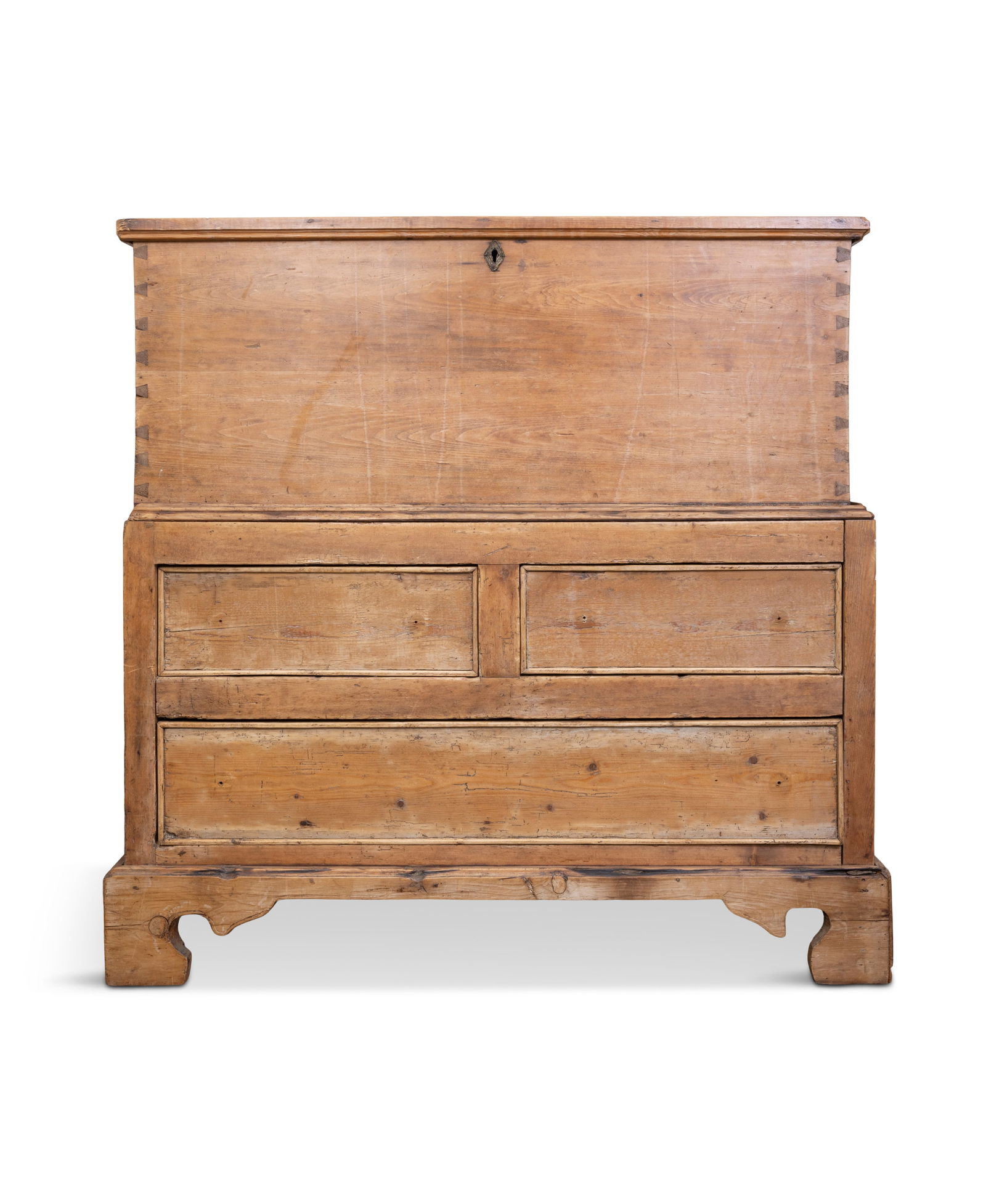 A 19TH CENTURY PINE DOWRY CHEST  the plain front, with lift-top with large opening to a large compar (1 of 5)