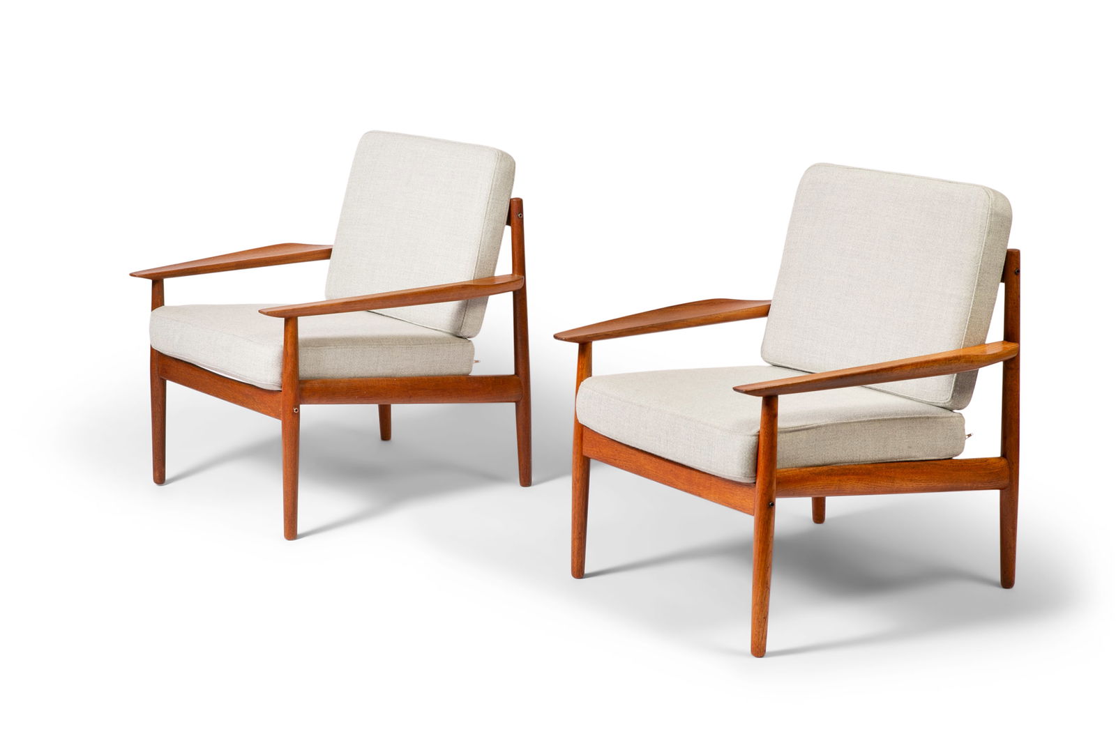 ARNE VODDER (1926 - 2009) A pair of teak lounge chairs by Arne Vodder in Abraham Moon wool.: ARNE VODDER (1926 - 2009) A pair of teak lounge chairs by Arne Vodder in Abraham Moon wool. Denmark, c.1960. 73 x 75 x 84cm (h); seat 44cm(h)
