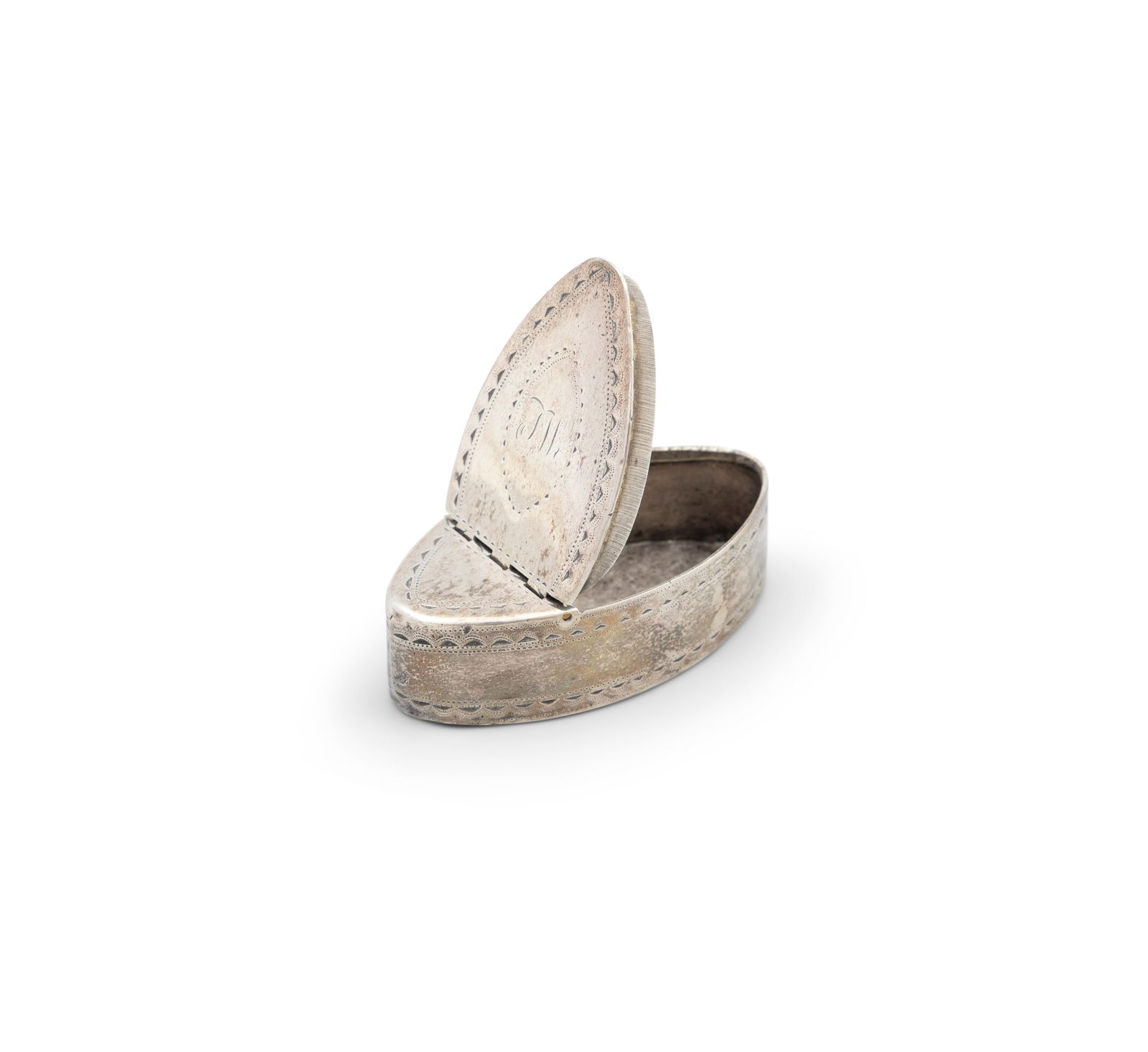 AN IRISH GEORGE III LOZENGE-SHAPED BRIGHT-CUT SNUFF BOX Dublin, 1796, mark of James Kennedy or: AN IRISH GEORGE III LOZENGE-SHAPED BRIGHT-CUT SNUFF BOX Dublin, 1796, mark of James Kennedy or James Keating, (1.5 troy ozs). 7cm