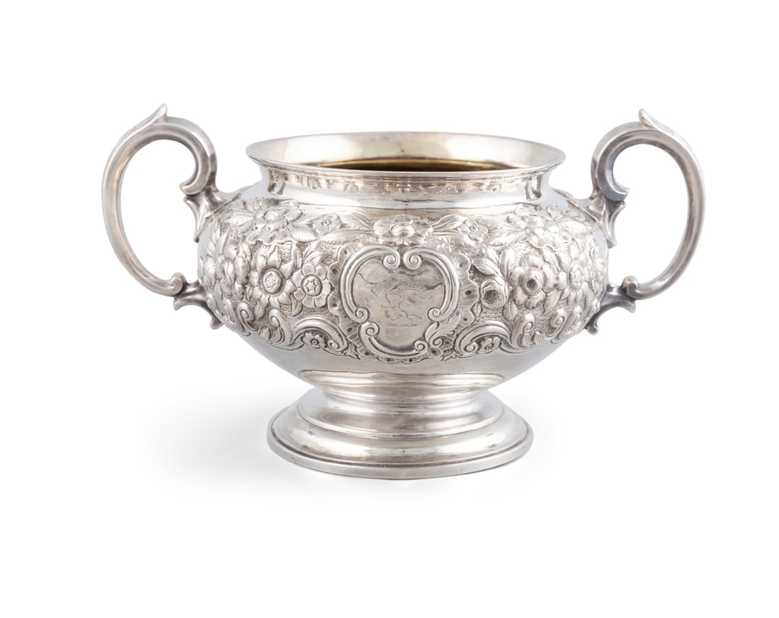 A LARGE VICTORIAN SILVER SUGAR BOWL,   London c.1841, maker's mark of Edward, Edward junior, John & (1 of 5)
