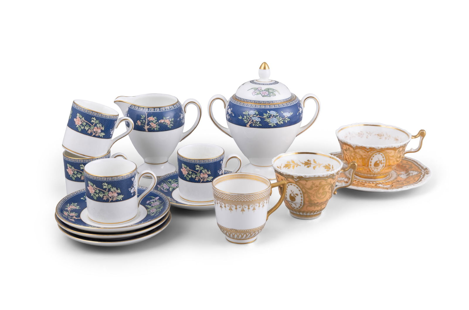 A MISCELLANEOUS COLLECTION OF PORCELAIN TEACUPS AND SAUCERS, including a number of Worcester (1 of 4)