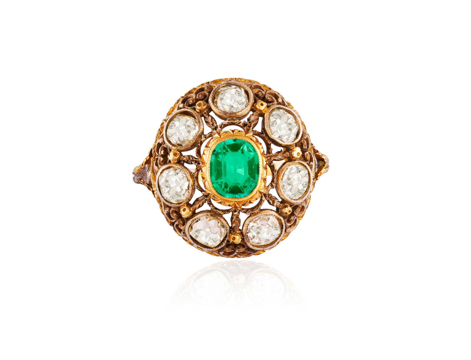 AN EMERALD AND DIAMOND DRESS RING * oval-shaped emerald * old brilliant-cut diamonds, approx. (1 of 4)