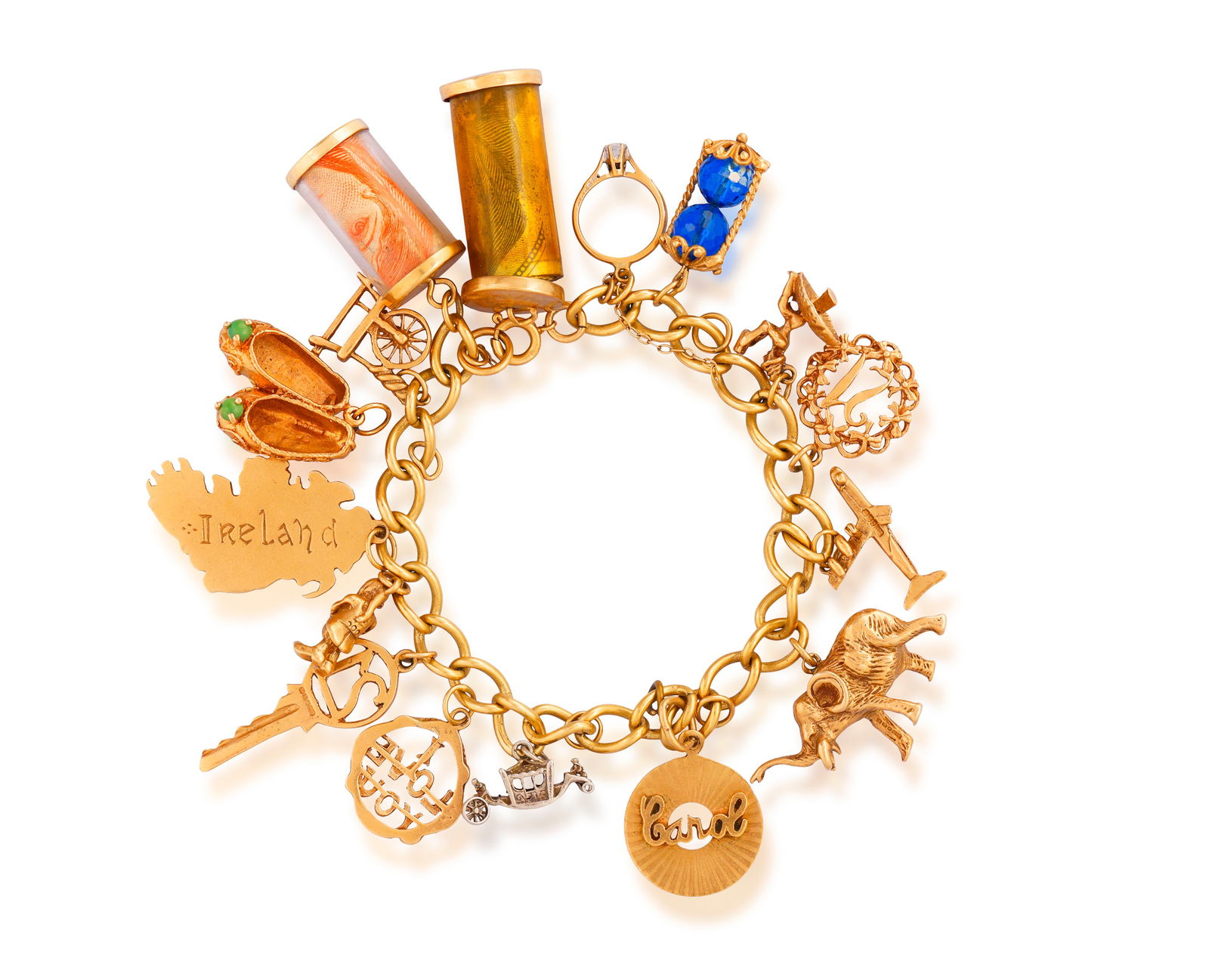 A GOLD CHARM BRACELET * cable-link chain * sixteen various charms * in 9K gold * length approx. 16cm (1 of 3)