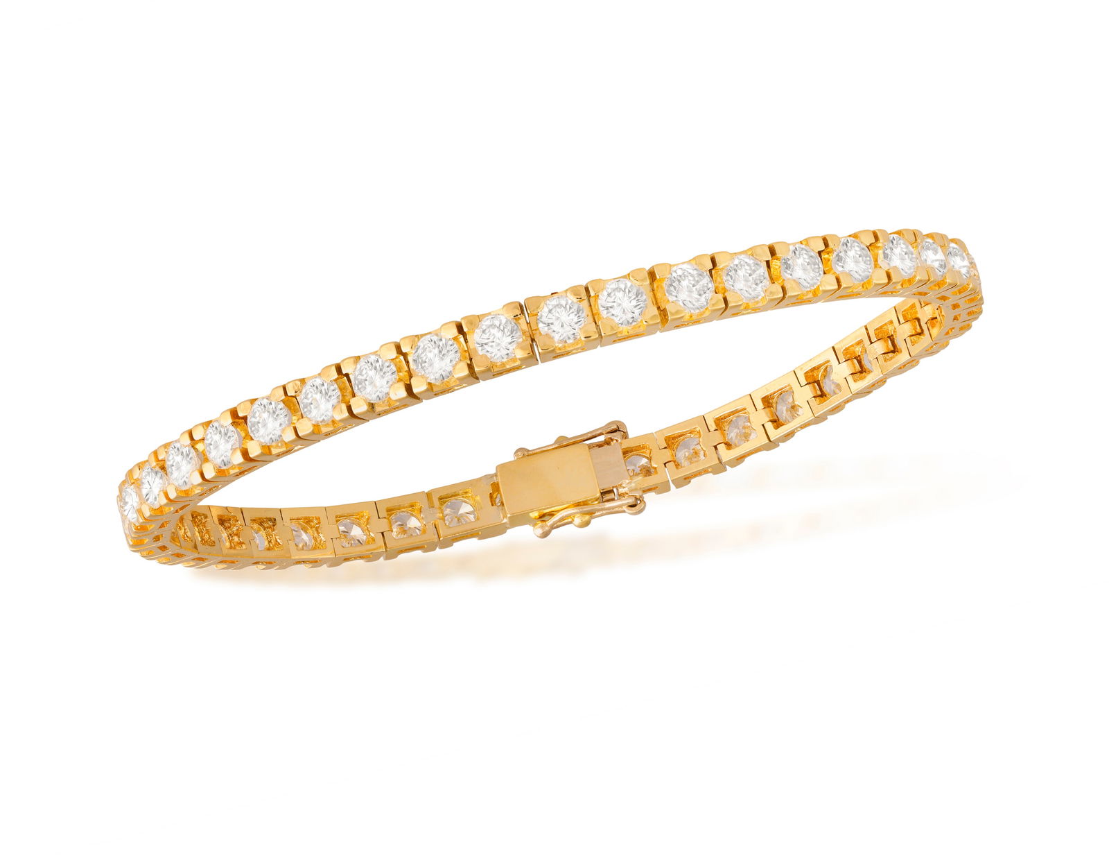 A DIAMOND LINE BRACELET * brilliant-cut diamonds, six brilliant-cut diamond spare links, approx. (1 of 6)