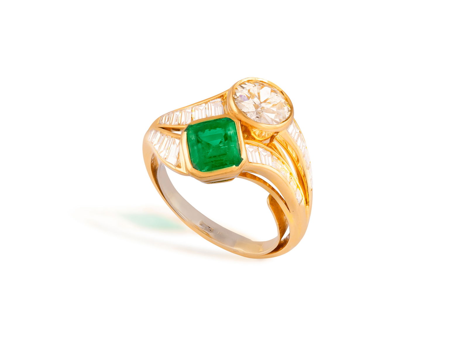 AN EMERALD AND DIAMOND ‘TOI-ET-MOI’ DRESS RING * one square-shaped emerald, approx. (1 of 3)
