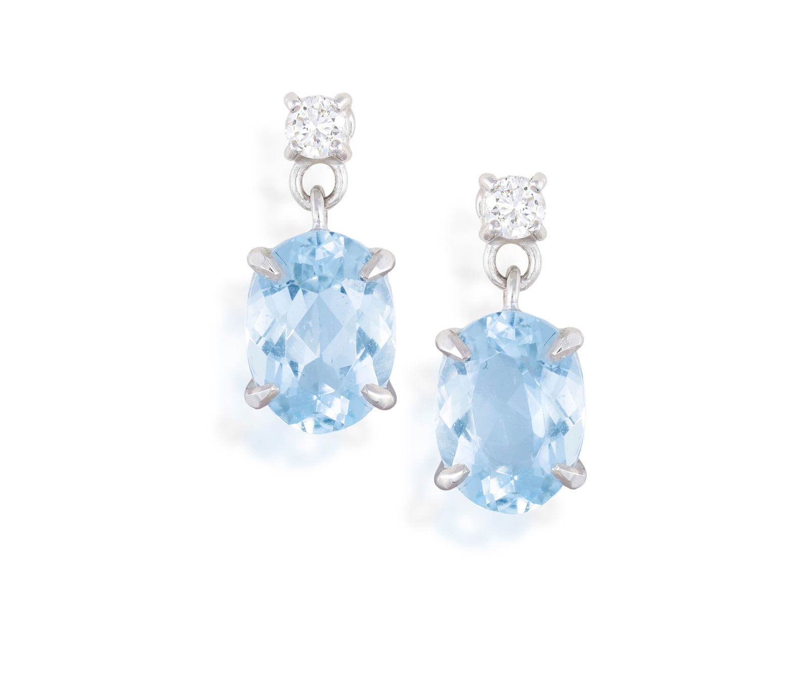 A PAIR OF AQUAMARINE AND DIAMOND PENDENT EARRINGS * two oval-shaped aquamarines, approximately (1 of 2)