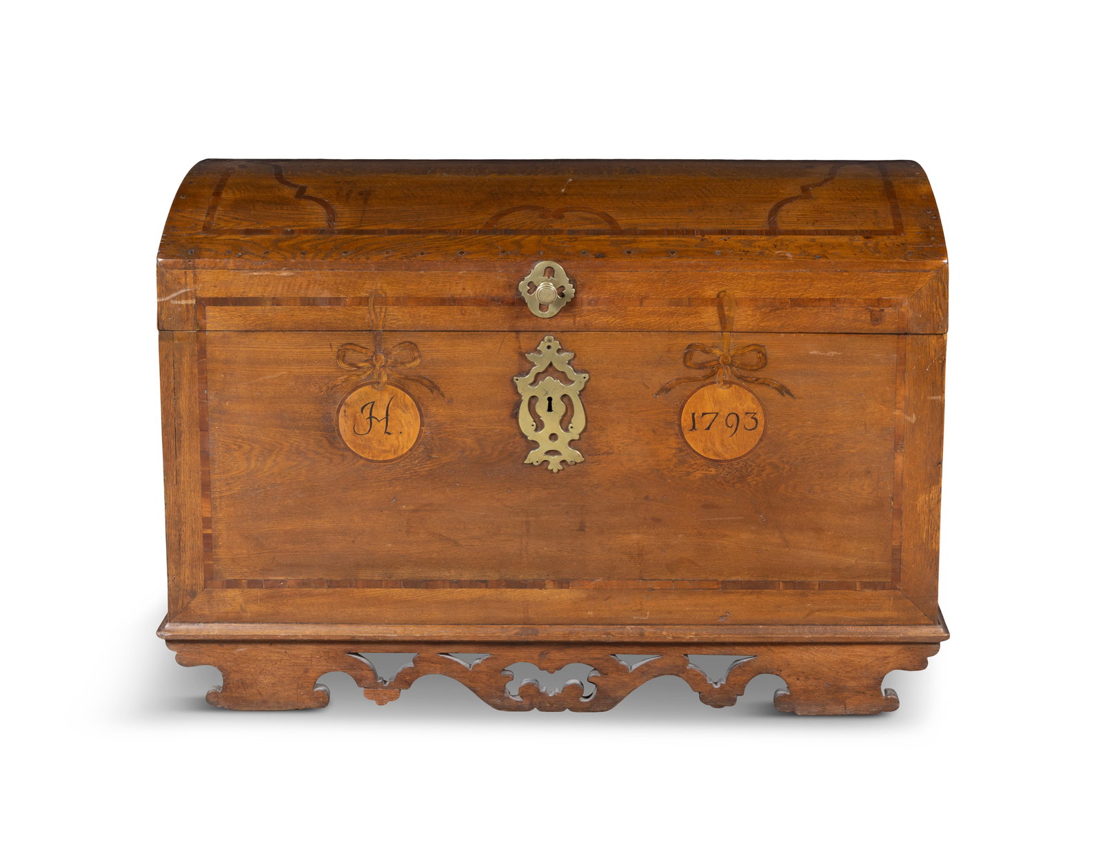 A GEORGE III OAK AND ROSEWOOD CROSSBANDED TRUNK, LATE 18TH CENTURY possibly American, with two (1 of 5)