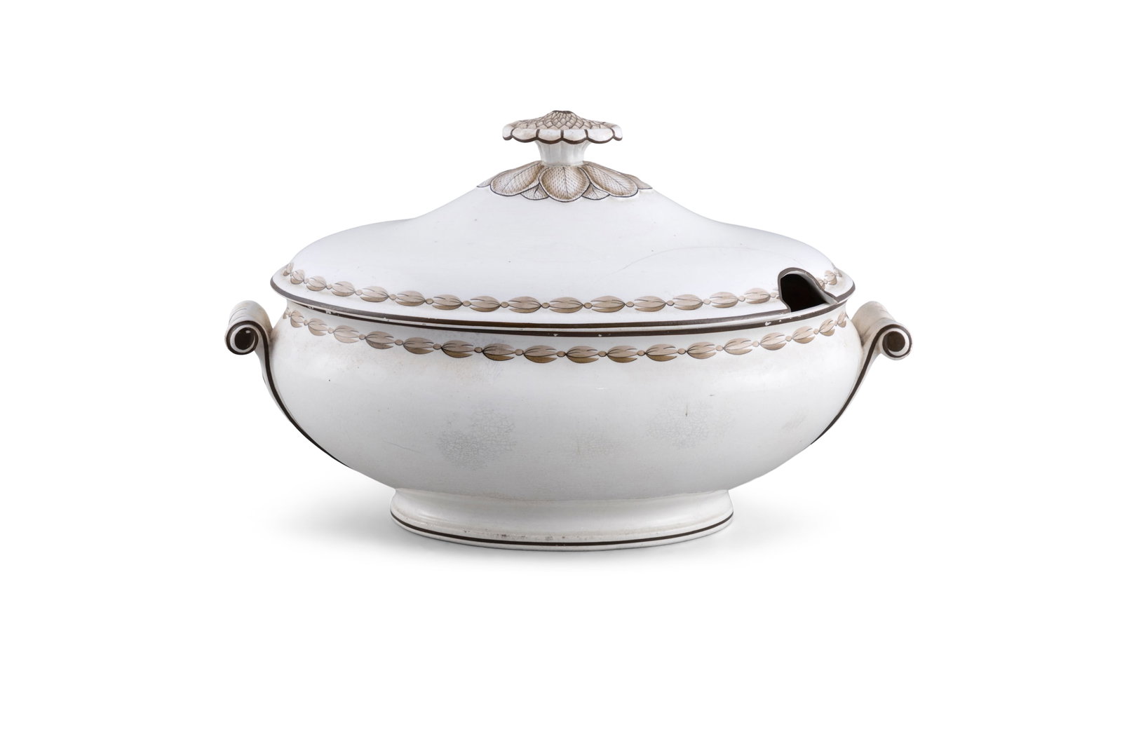 A WEDGWOOD PAINTED CREAMWARE URN AND COVER, 18TH CENTURY oval form with scroll side handles. 33cm (1 of 5)