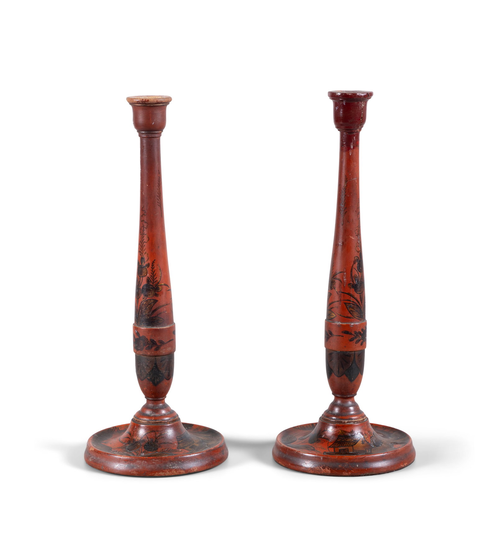 A PAIR OF CHINOISERIE PAINTED CANDLESTICKS, LATE 19TH CENTURY each 31cm high: A PAIR OF CHINOISERIE PAINTED CANDLESTICKS, LATE 19TH CENTURY each 31cm high