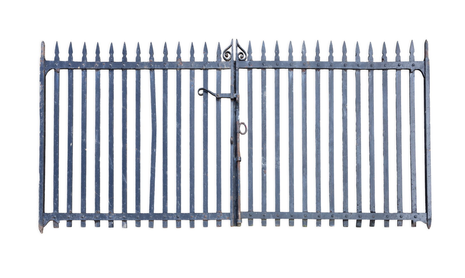 A PAIR OF THIRTEEN BAR BLACK PAINTED WROUGHT IRON GATES, the bars with pointed arrow head finials (1 of 1)