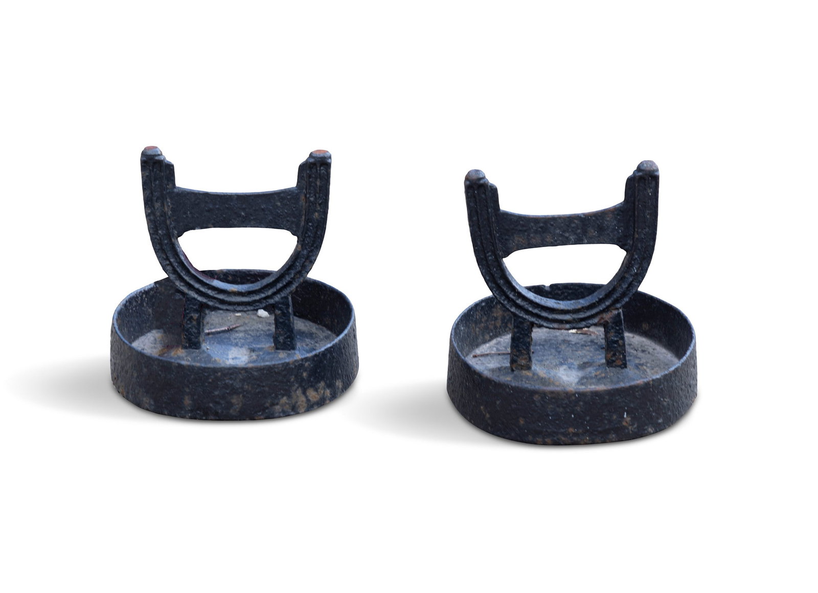 A PAIR OF BLACK PAINTED CAST IRON BOOT SCRAPERS, 35 x 25 x 25cm high (1 of 3)