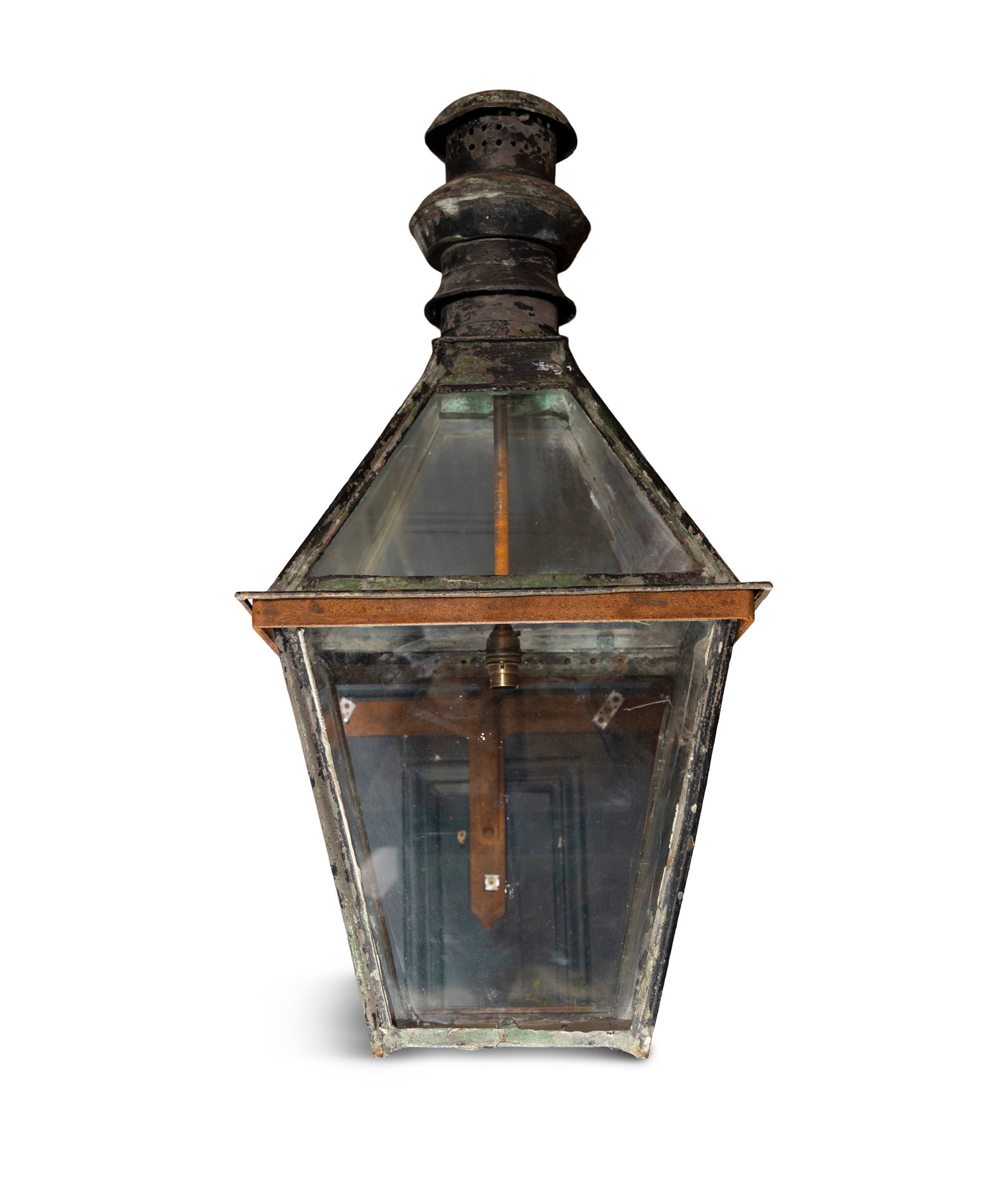 A BRASS FRAMED STREET LANTERN c.90cm high: A BRASS FRAMED STREET LANTERN c.90cm high