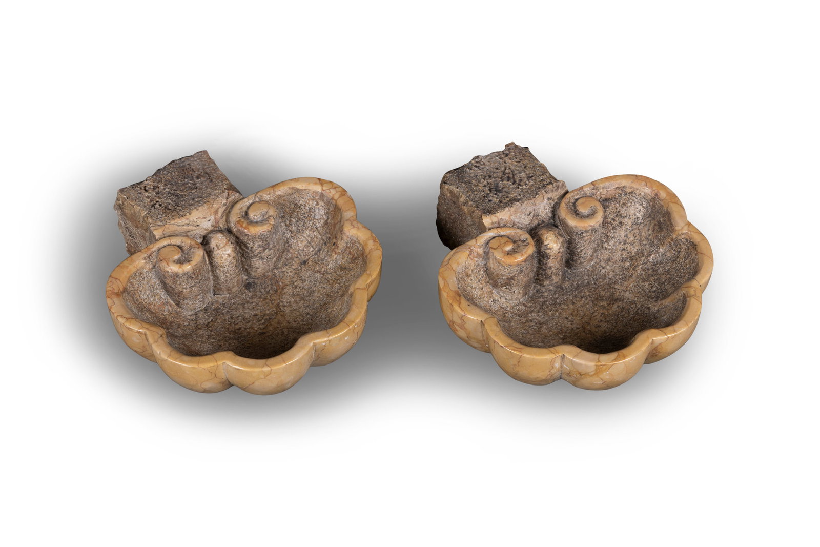 A PAIR OF MARBLE GRAND TOUR DESK FONTS, in the form of scallop shells on carved bases, 22cm high x: A PAIR OF MARBLE GRAND TOUR DESK FONTS, in the form of scallop shells on carved bases, 22cm high x 20.5cm wide
