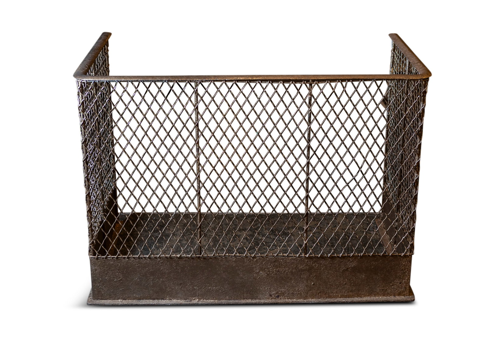 A REGENCY BRASS FRAMED WIREWORK NURSERY FENDER of typical bowfront form. 77cm high, 107cm wide, (1 of 1)