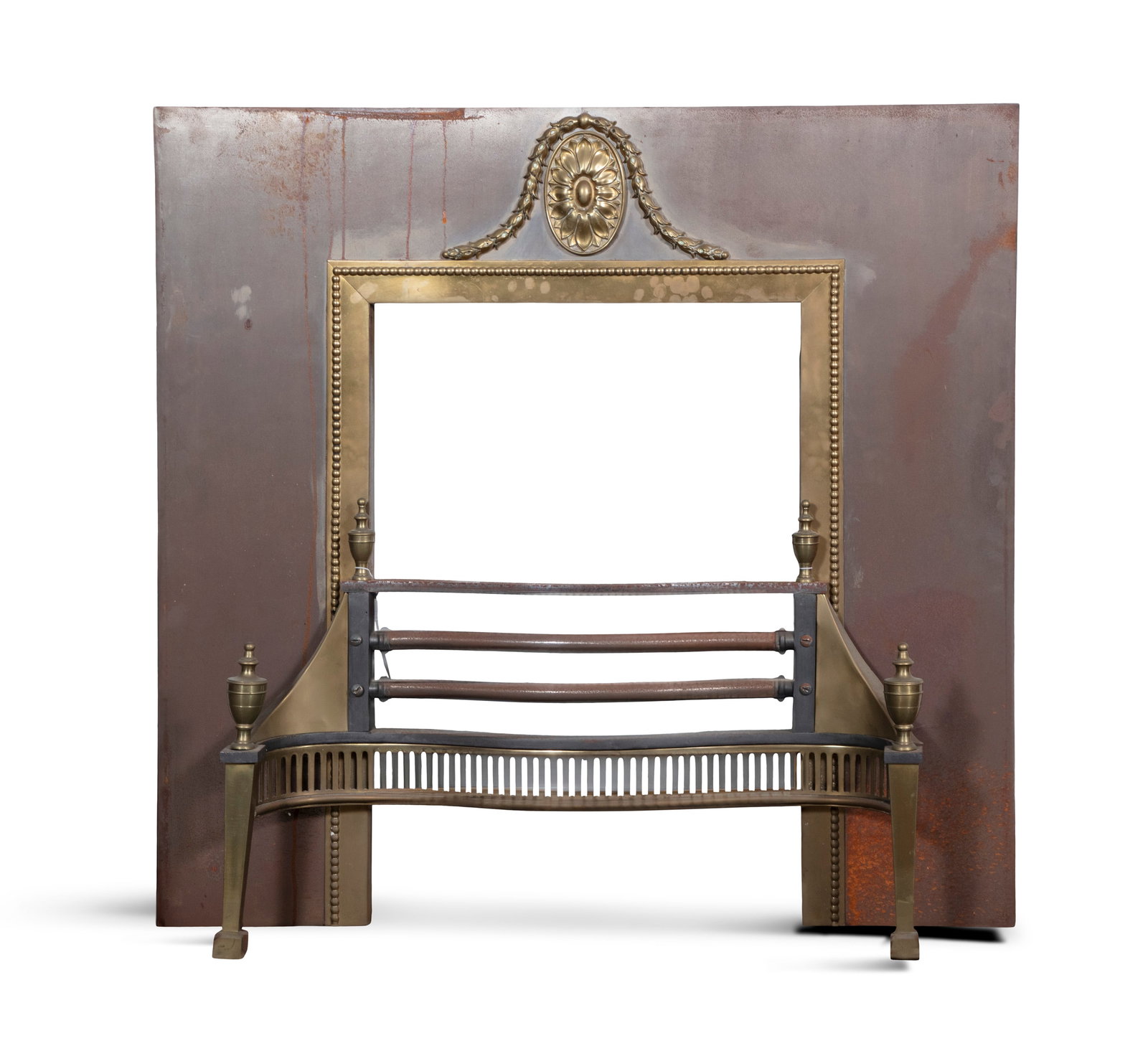 A GEORGE III STEEL AND BRASS FIRE INSERT, EARLY 19TH CENTURY, the backplate centred by paterae (1 of 3)