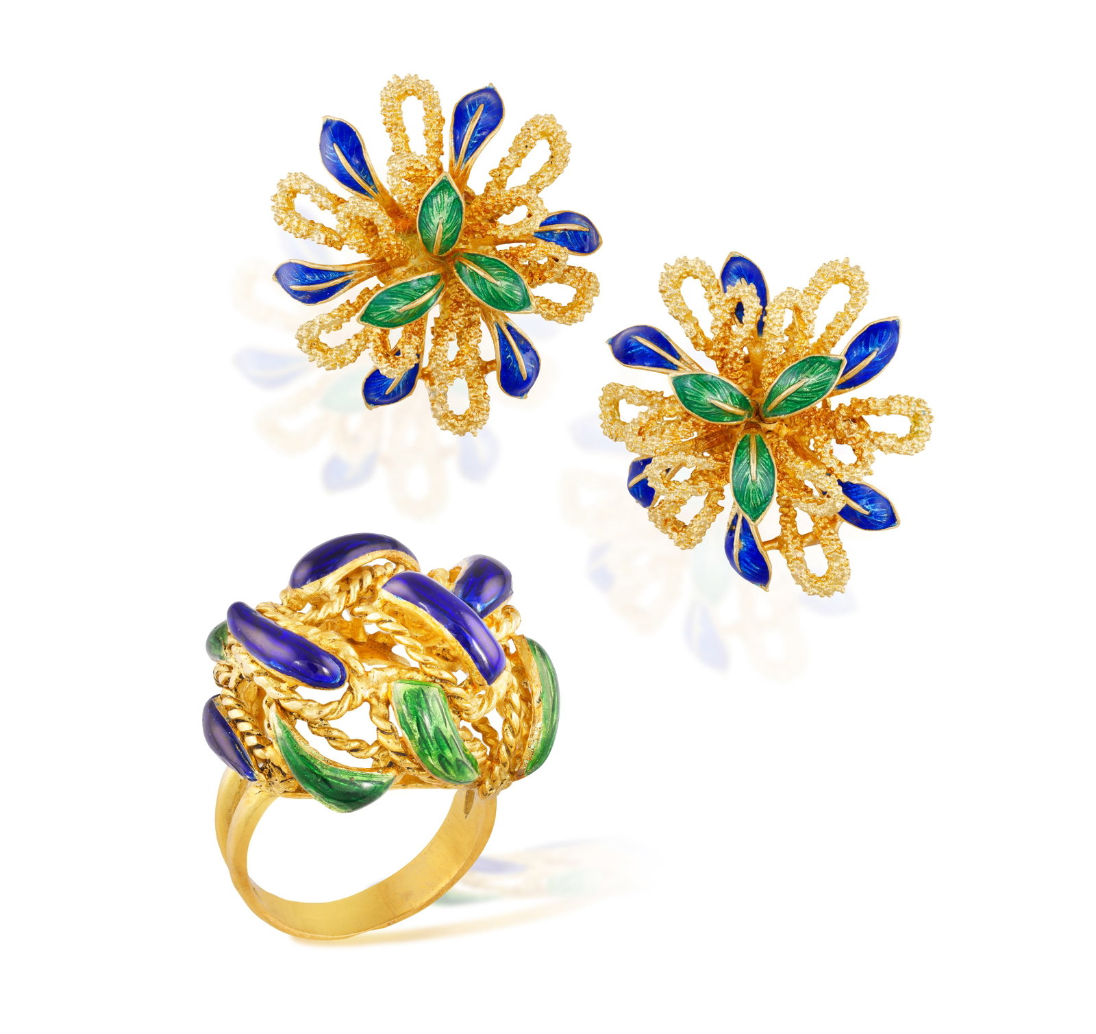 A PAIR OF ENAMEL FLOWER EARRINGS TOGETHER WITH A RING, CIRCA 1960 • Blue and green enamel and (1 of 3)