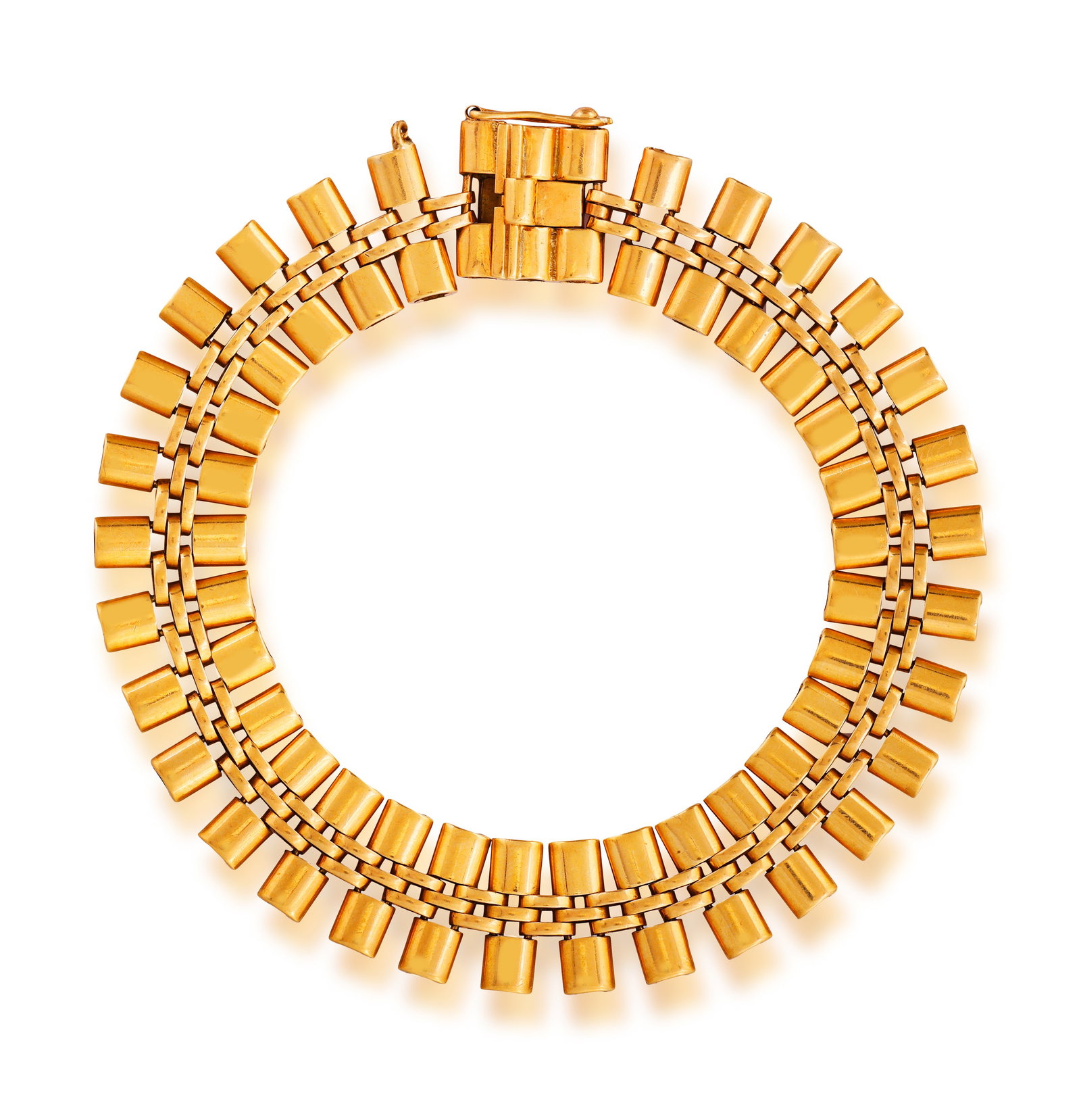 A FANCY-LINK GOLD BRACELET • In 9K gold • length 21cm (1 of 2)