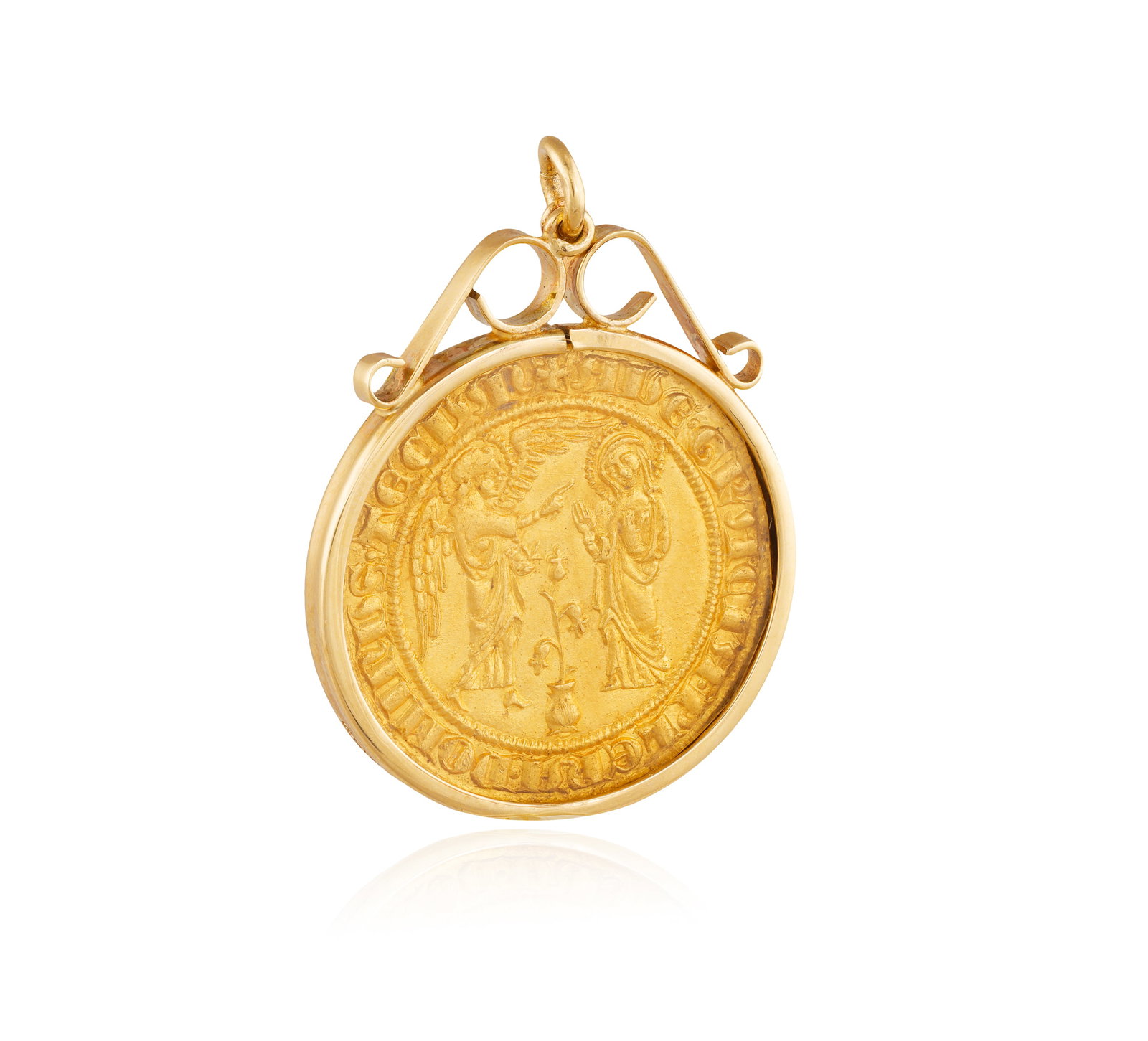 A ITALIAN MEDIEVAL SALUT D'OR GOLD COIN PENDANT The face depicting the Jerusalem shield encircled  (1 of 2)