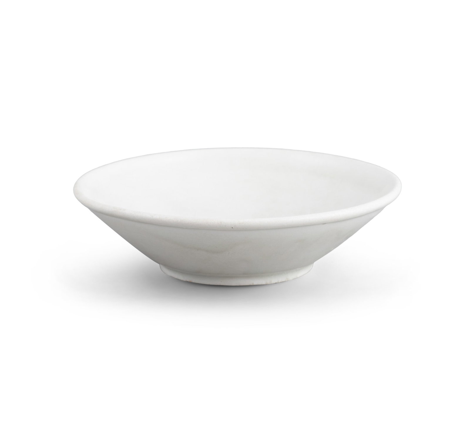 A XING WARE WHITE GLAZED BOWL 五代-邢窑白釉盏 China, (1 of 3)
