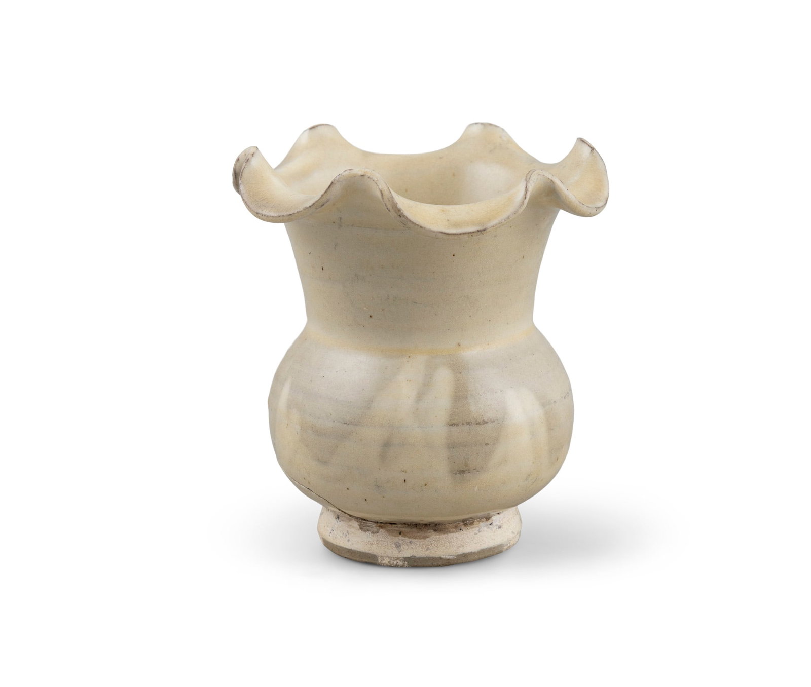 A WHITE GLAZED FOLIRATE-RIM VASE 北宋 白釉花口尊 (1 of 4)
