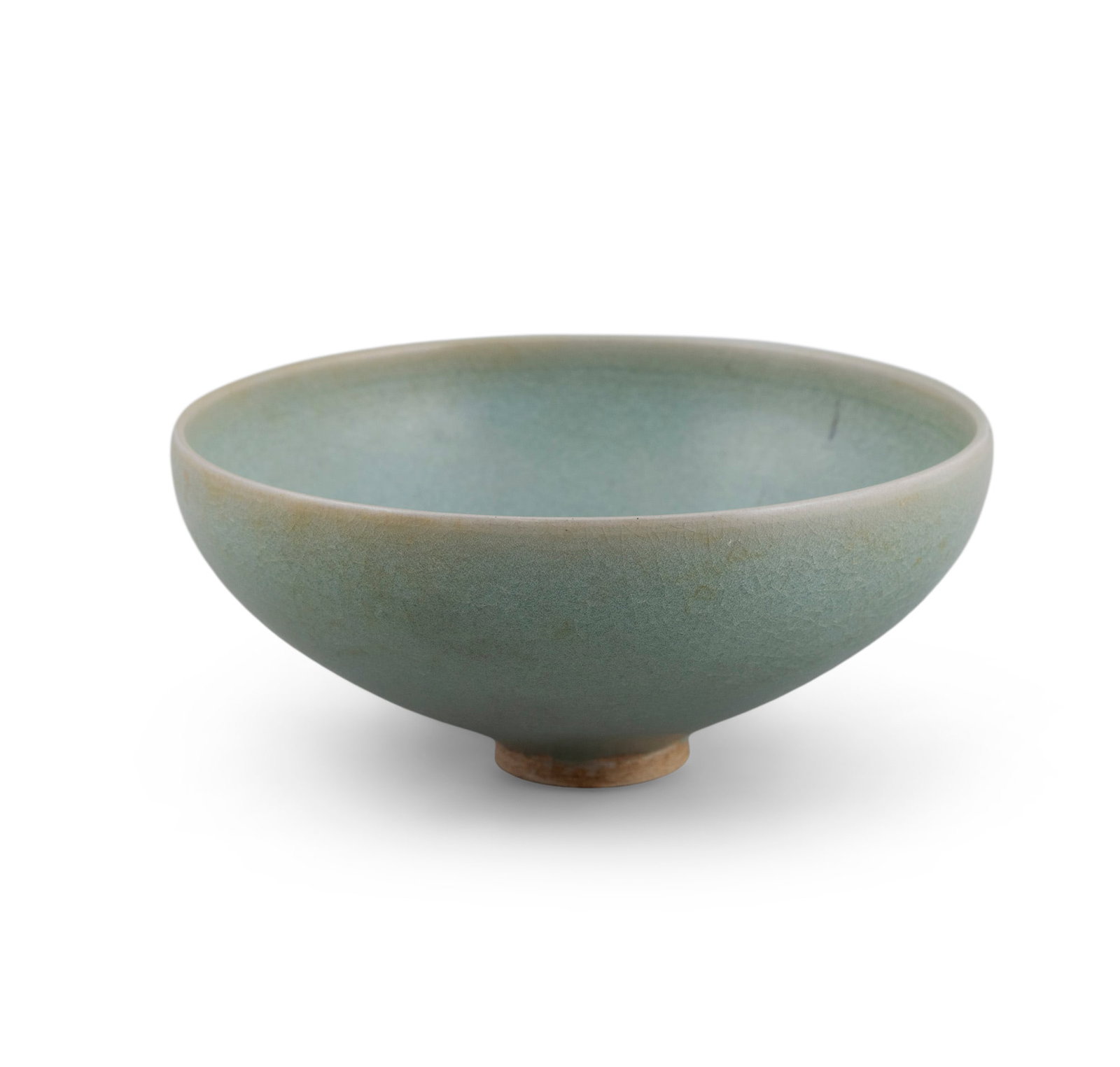 A JUN WARE DEEP CONICAL BOWL 元代 钧窑盌 China, Yuan dynasty: A JUN WARE DEEP CONICAL BOWL 元代 钧窑盌 China, Yuan dynasty D.17cm