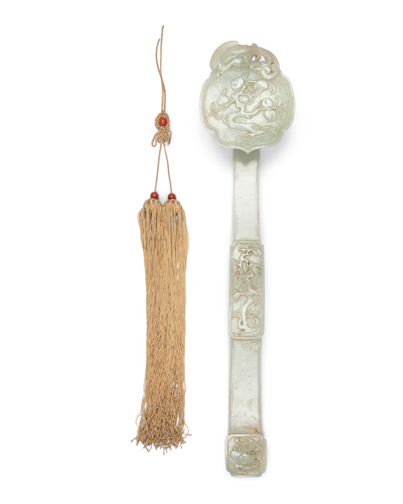 AN IMPORTANT FINE CARVED CELADON WHITE JADE 'SANDUO' RUYI SCEPTRE 清代 19世: AN IMPORTANT FINE CARVED CELADON WHITE JADE 'SANDUO' RUYI SCEPTRE 清代 19世纪 青白玉凤凰三多福寿纹大如&#