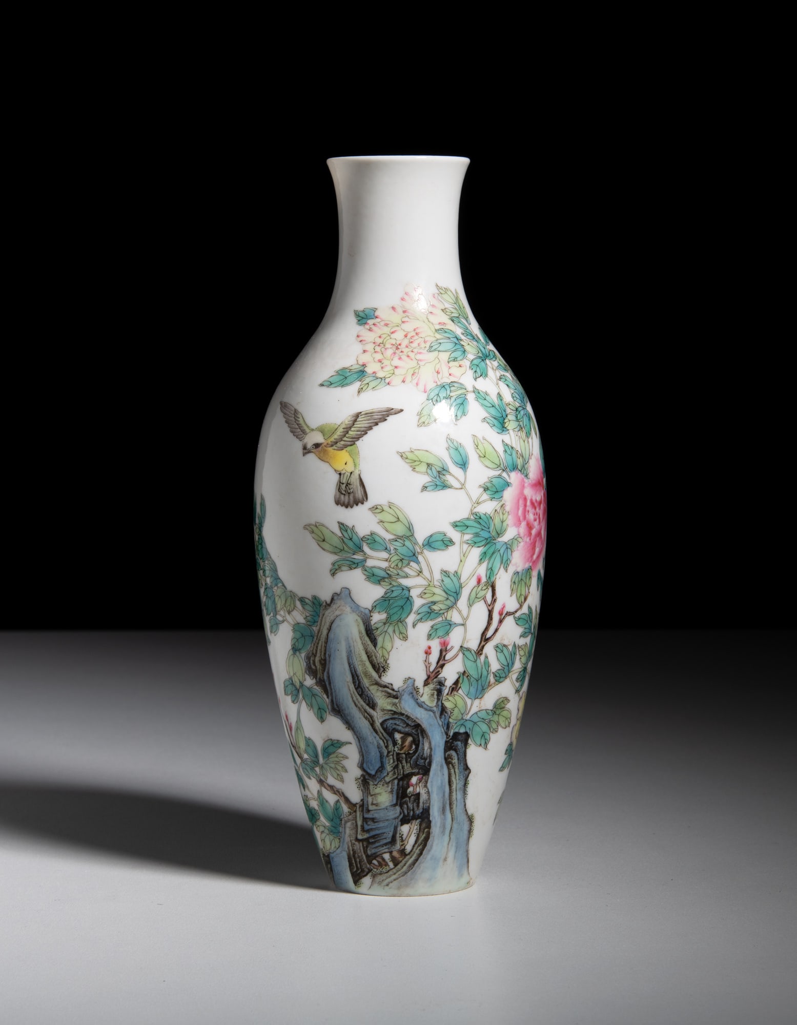 A OLIVE SHAPE FAMILLE ROSE 'PEONY AND BIRD' VASE, MARK 'JIANG XI CI YE GONG SI' 民国 (1 of 3)