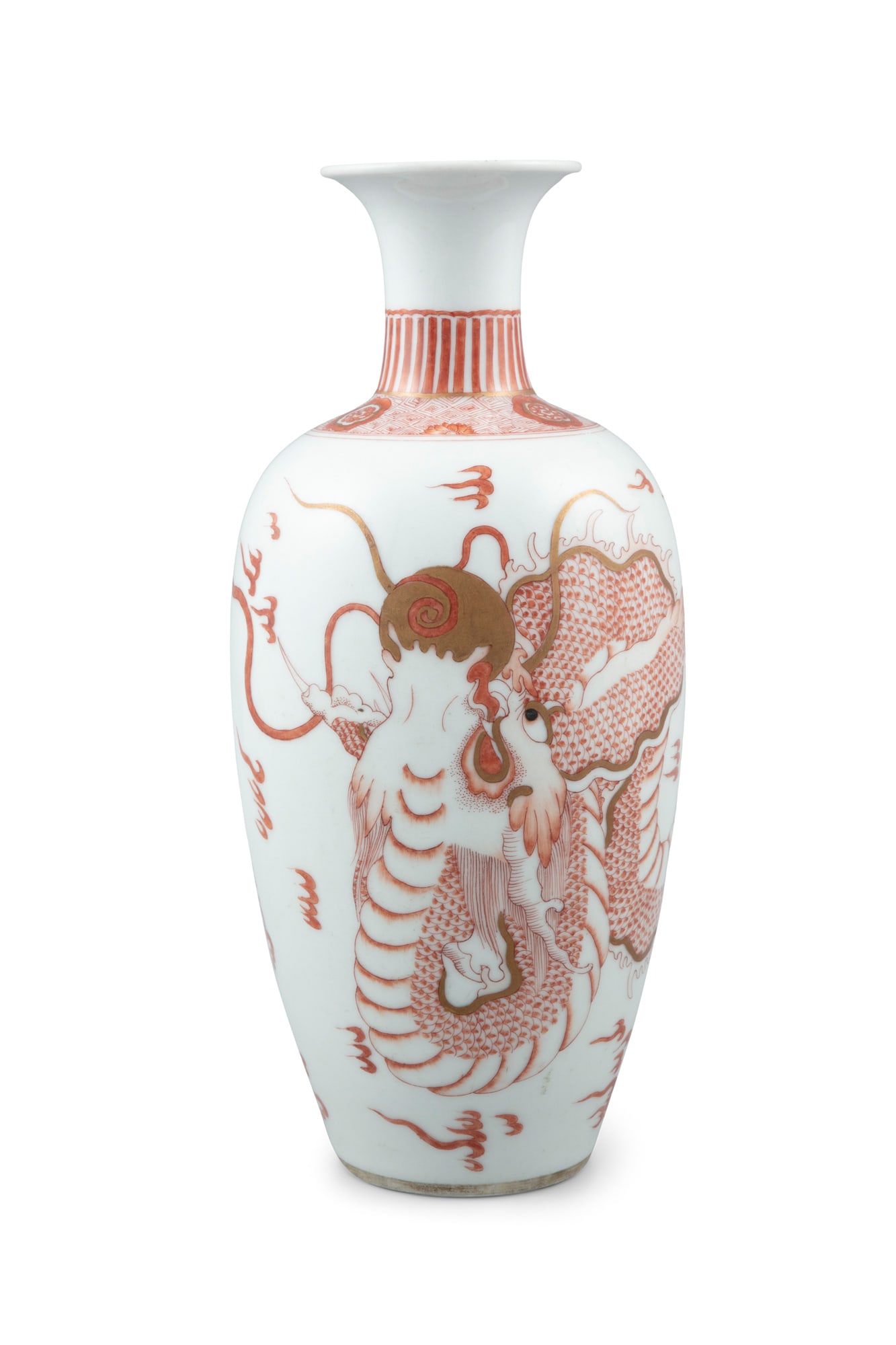 AN IRON RED DECORATED 'DRAGON CHASING THE PEARL' PORCELAIN VASE Most probably Japan, Meiji to: AN IRON RED DECORATED 'DRAGON CHASING THE PEARL' PORCELAIN VASE Most probably Japan, Meiji to Taisho period H. 27.5 cm *This lot is sold without a reserve