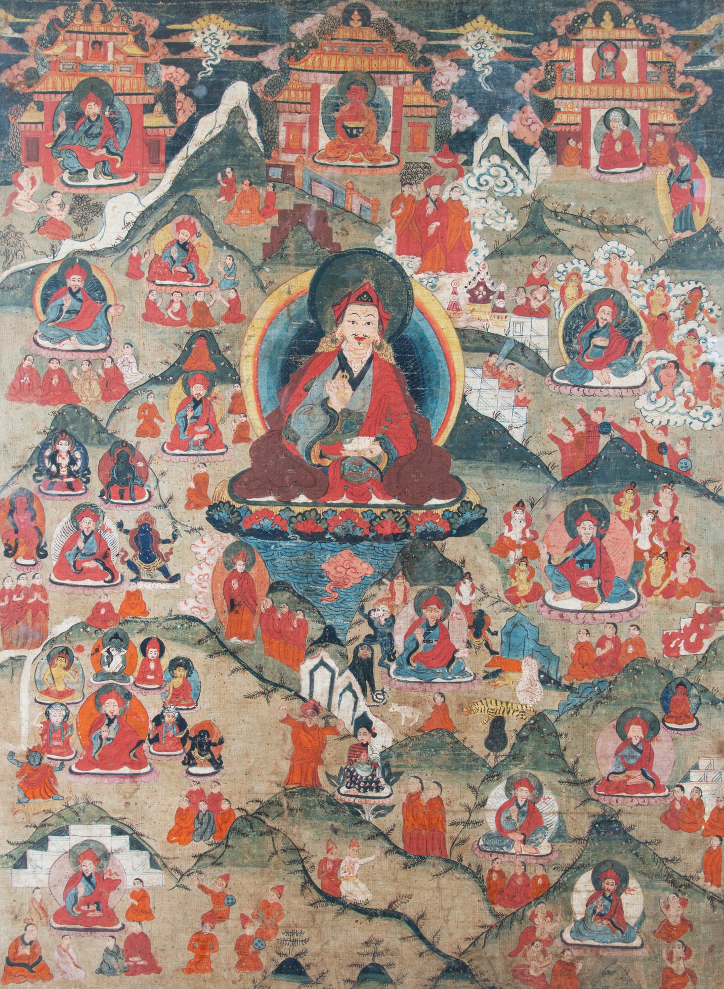 A THANGKA OF GURU PADMASAMBHAVA 西藏 十七世纪 莲花 (1 of 2)