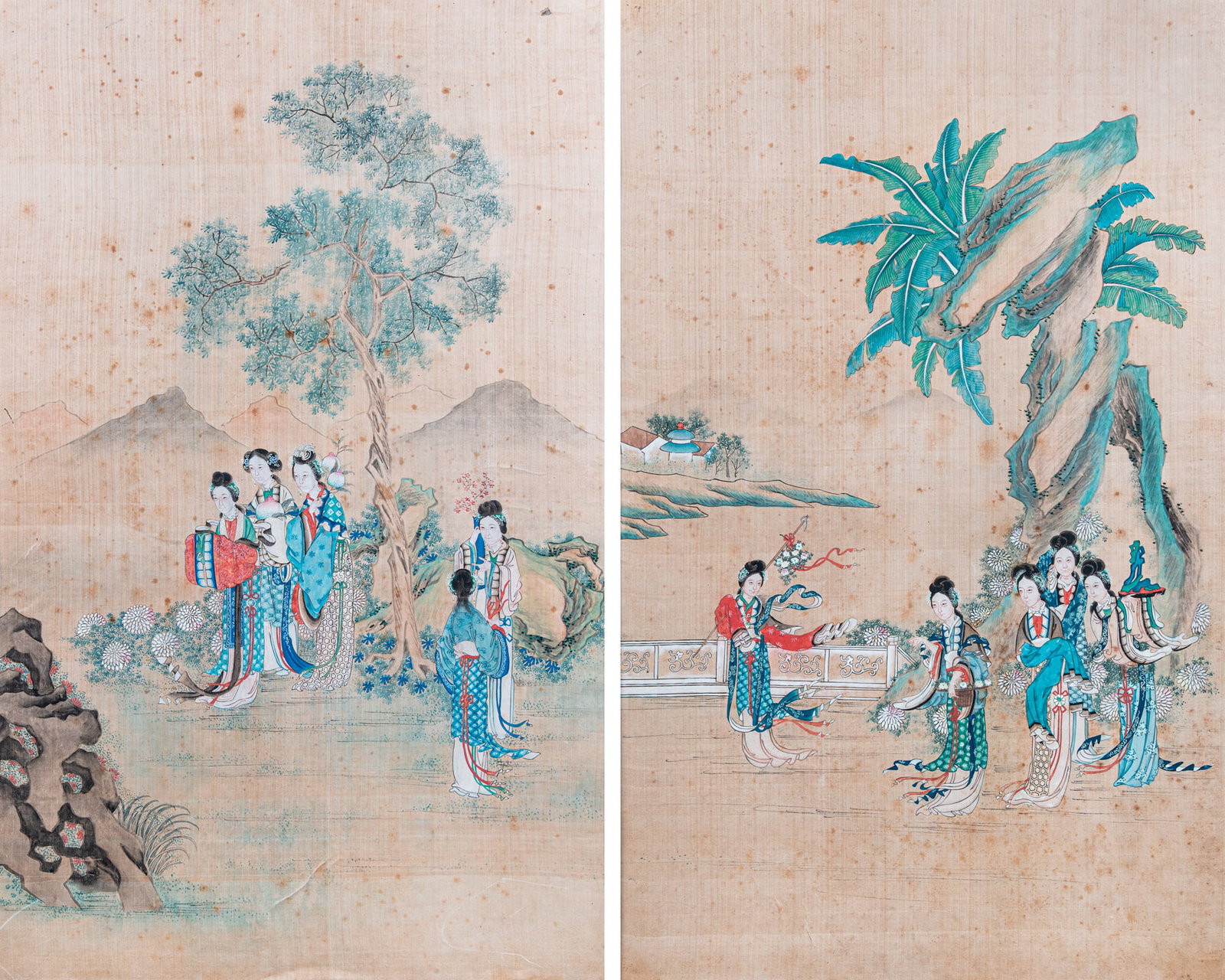 A PAIR OF FRAMED INK AND COLOUR ON SILK PAINTINGS DEPICTING 'BIRTHDAY CELEBRATION‘ 19世 (1 of 3)