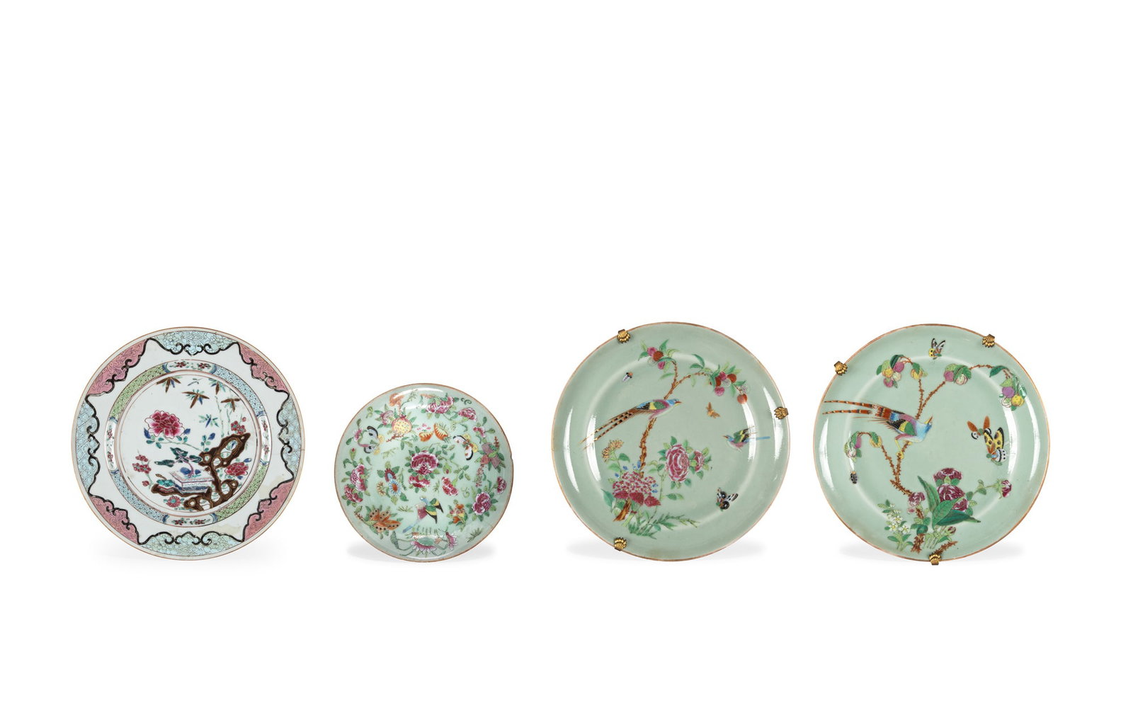 A GROUP OF FOUR FAMILLE ROSE 'FLOWERS' DISHES 清代 粉彩花鸟 (1 of 5)