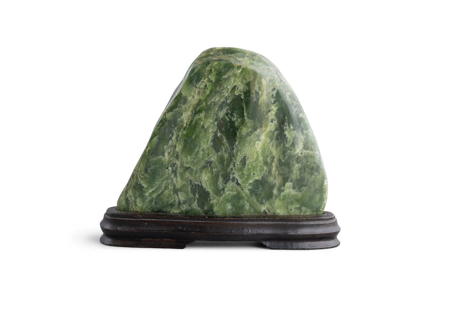 AN ELEGANT SERPENTINE ‘TAI MOUNTAIN JADE’ SCHOLAR’S ROCK 中国 泰 (1 of 5)