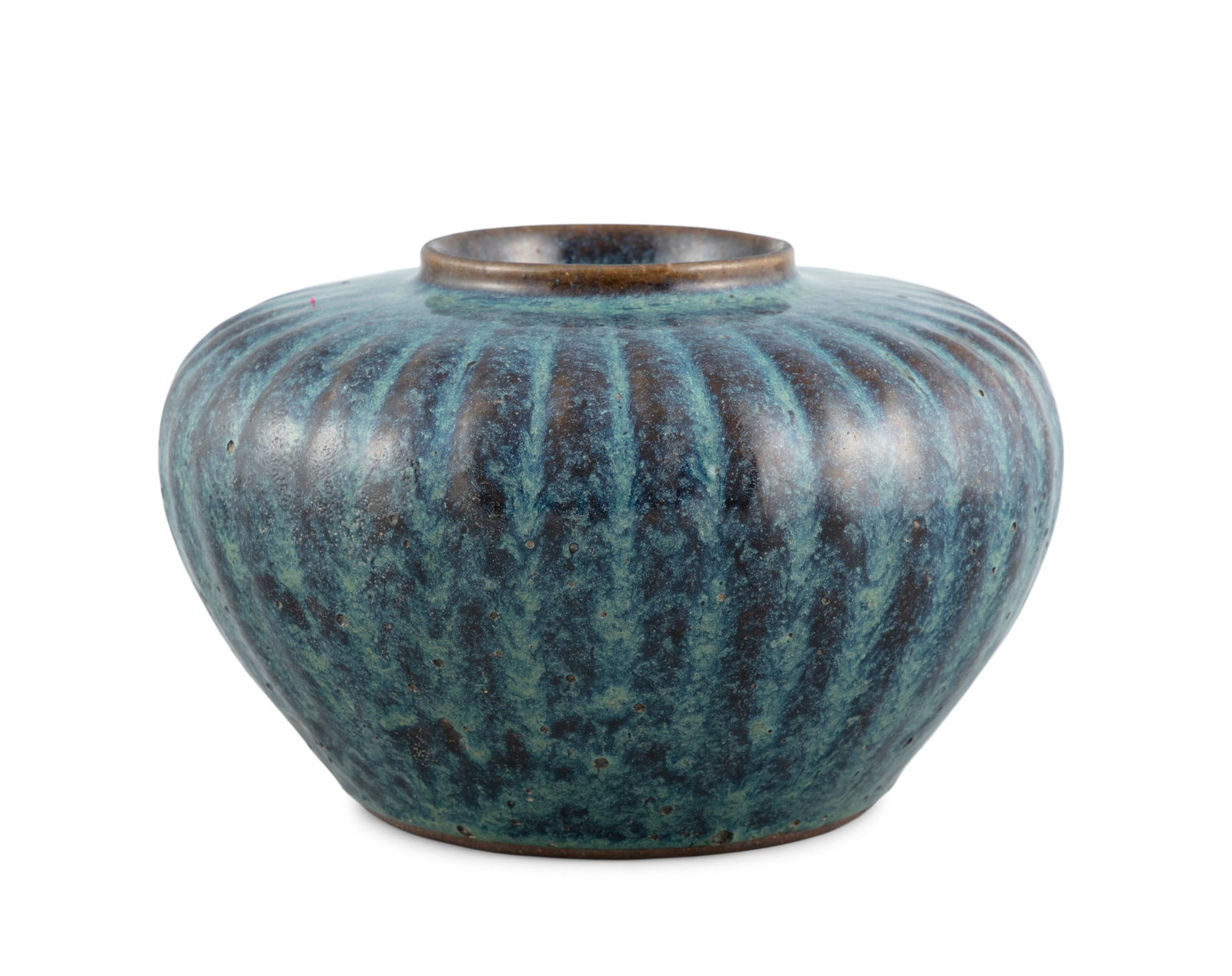 A ROBIN'S EGG GLAZED YIXING VASE BEARING THE SEAL OF GE MINGXIANG 民国 ‘葛: A ROBIN'S EGG GLAZED YIXING VASE BEARING THE SEAL OF GE MINGXIANG 民国 ‘葛明祥造’款 钧釉紫砂菊瓣纹಻