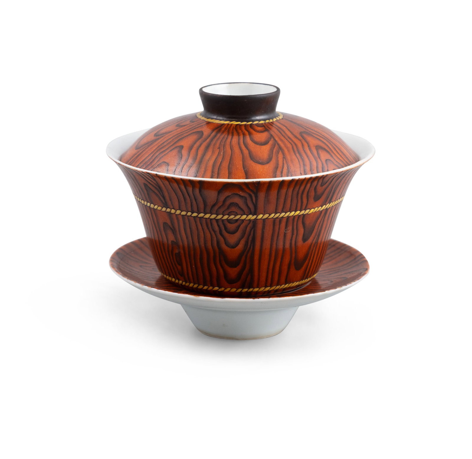A BROWN ENAMELLED ‘IMITATION WOOD’ TEACUP WITH COVER AND SAUCER, MARKED YANG HE TANG (1 of 5)