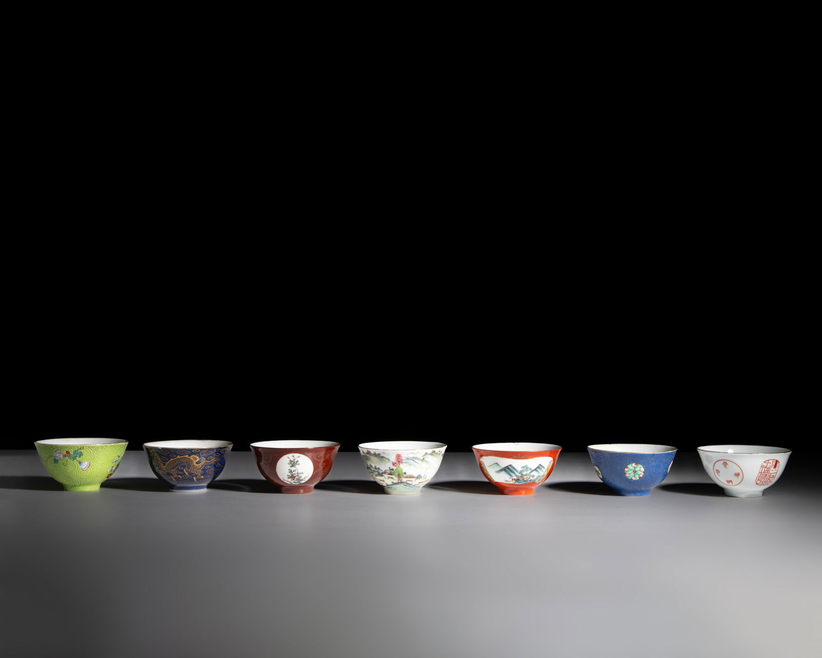 A COLLECTION OF SEVEN FAMILLE ROSE BOWLS, BEARING THE MARK OF QIANLONG 民国 乾&# (1 of 18)