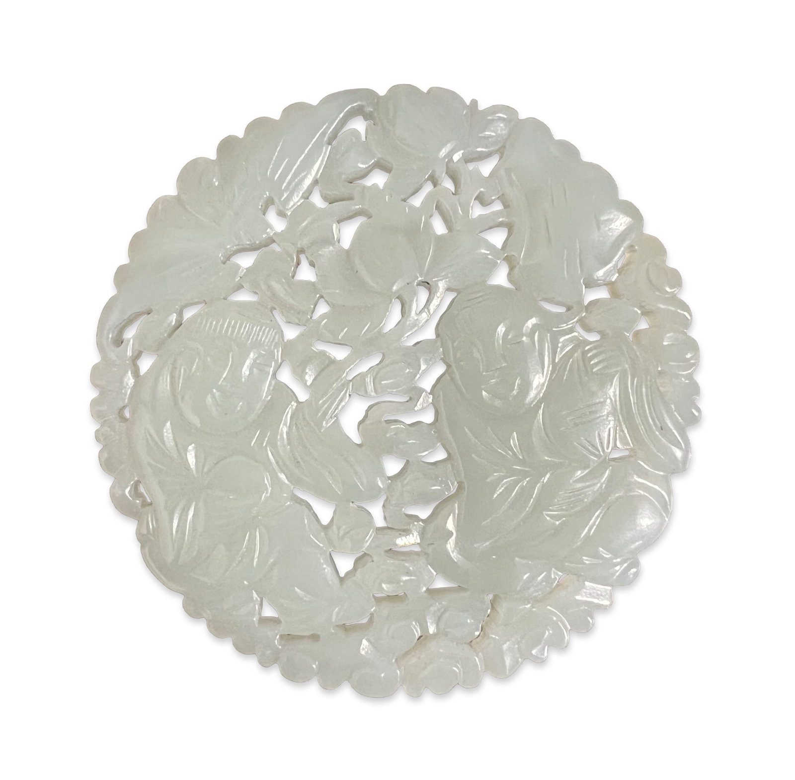 A CELADON JADE RETICULATED 'HO HO BROTHER' PENDANT 19世纪 青白玉 (1 of 4)