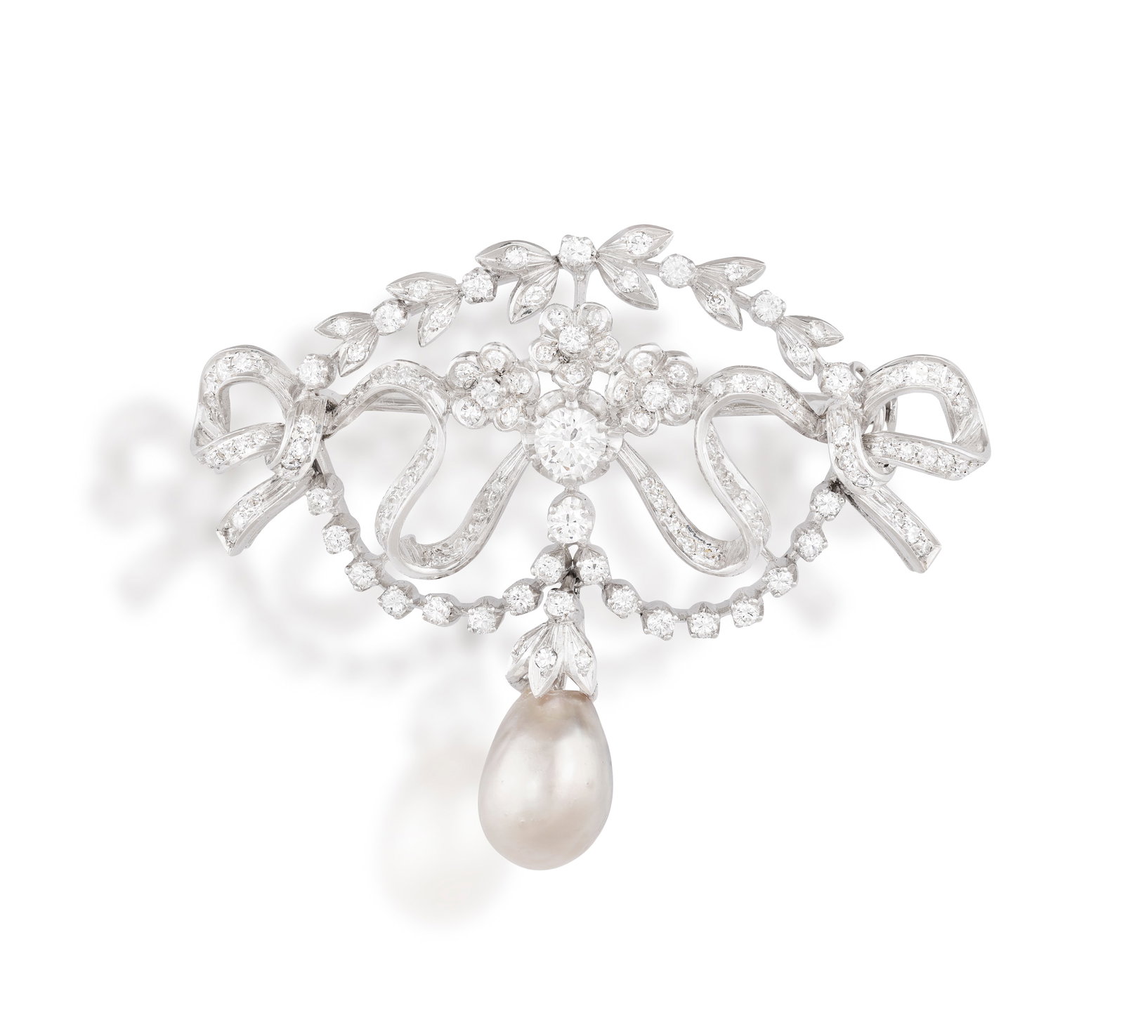A NATURAL PEARL AND DIAMOND BROOCH Of Belle époque style, designed as a garland of foliate (1 of 3)