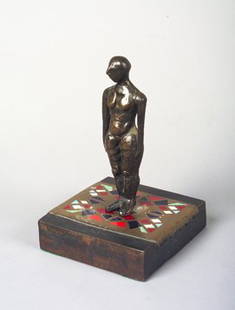 Carolyn Mulholland (b.1944) Standing Nude Bronze,: Carolyn Mulholland (b.1944) Standing Nude Bronze, 17cm high (6.75") on an enamelled bronze base