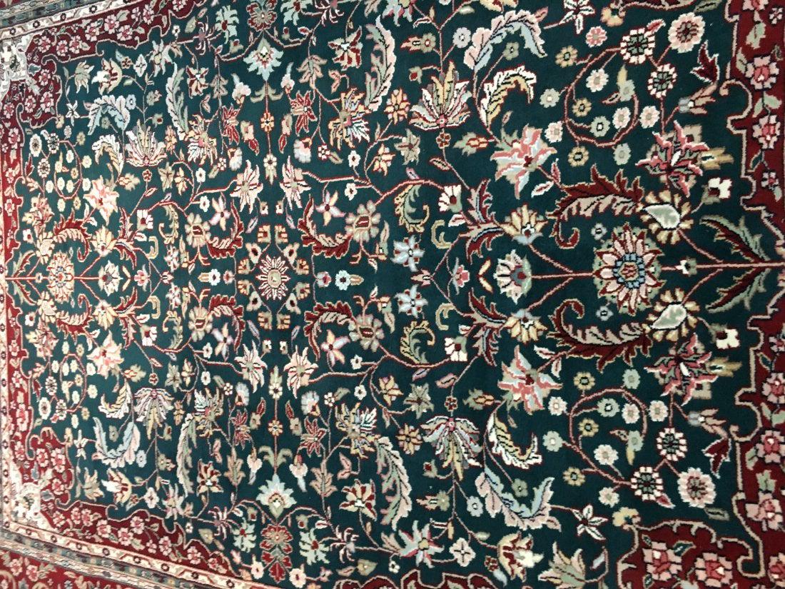 A handwoven Indian Kashan wool Rug (1 of 7)