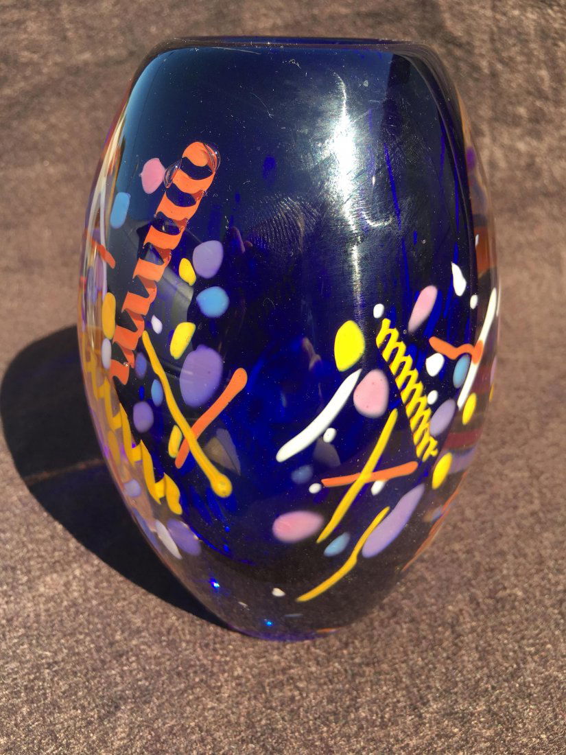 Signed vintage James Clarke art glass vase No.9861 (1 of 4)