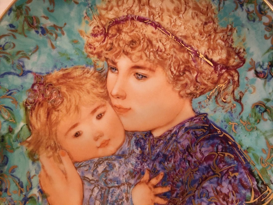 Edna Hibel plate titled Jessica & Kate: Edna Hibel plate titled Jessica & Kate measuring 8" 1/2