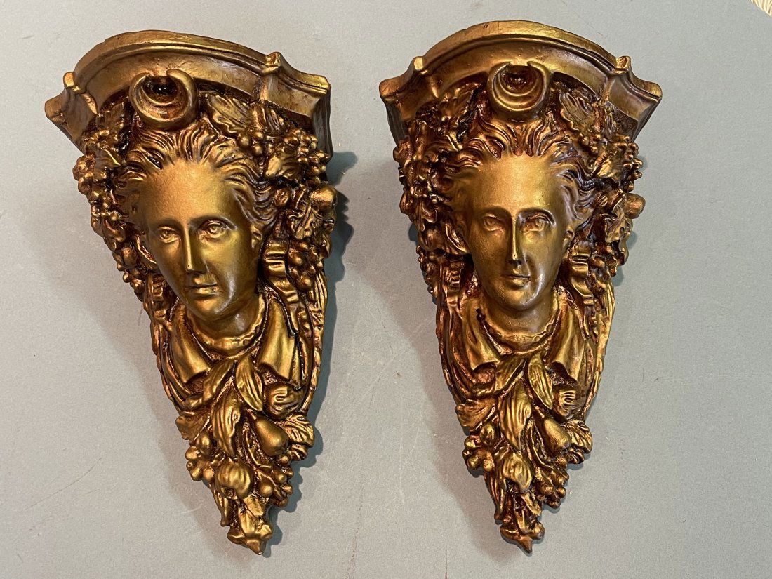 Pair of decorative wall sconce shelves (1 of 11)
