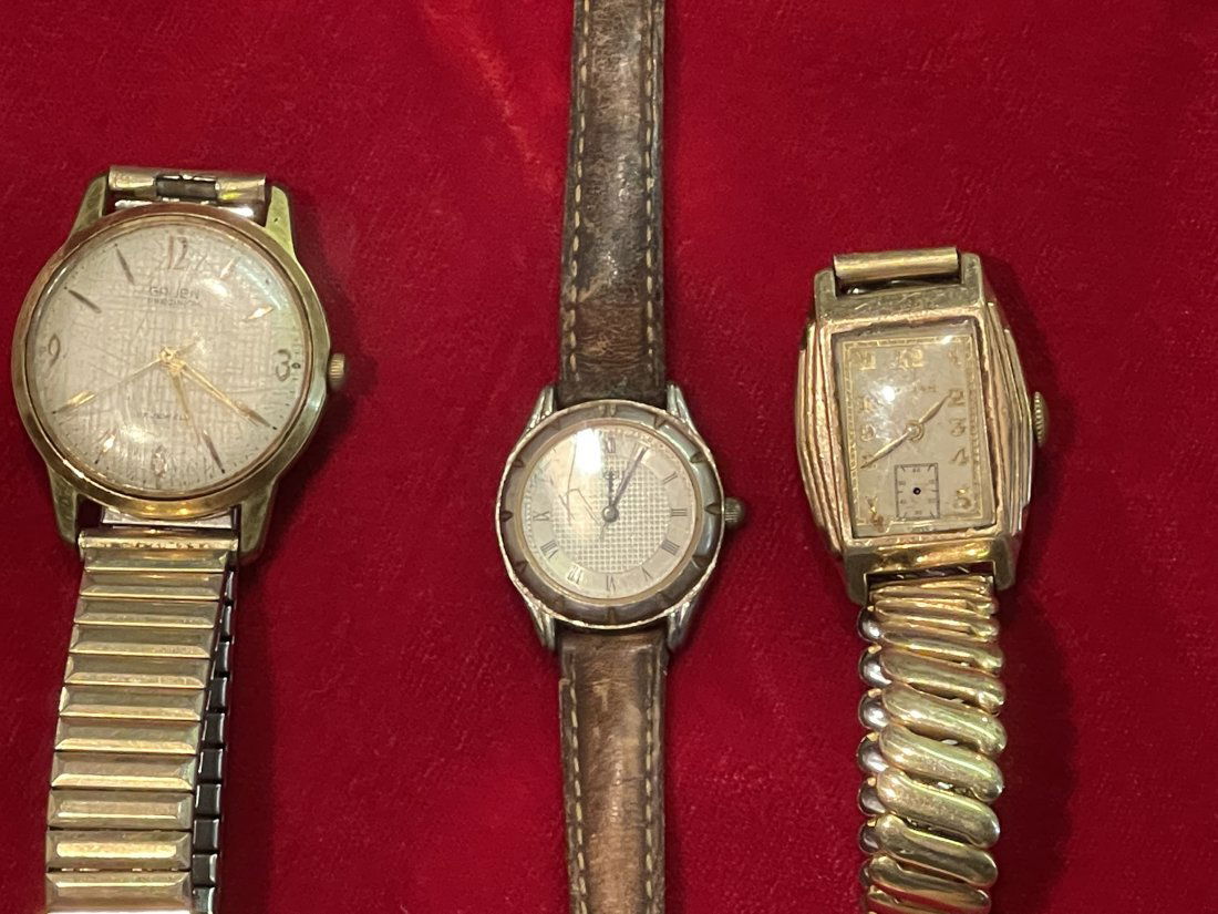 Group of Three Vintage wrist watches (1 of 10)
