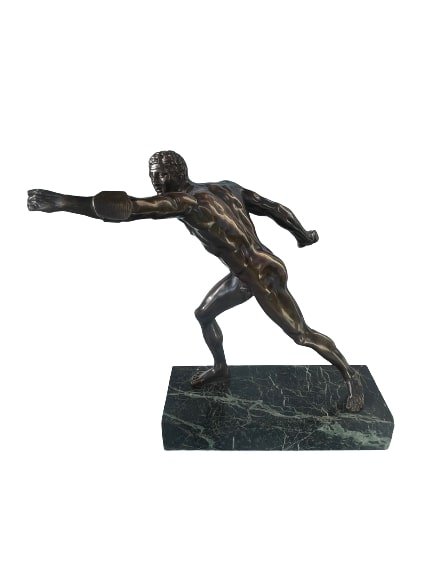 A borghese gladiator bronze statue after Agasias (1 of 14)